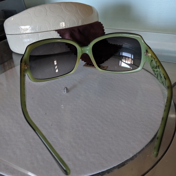 Coach Sunglasses - Picture 2 of 5